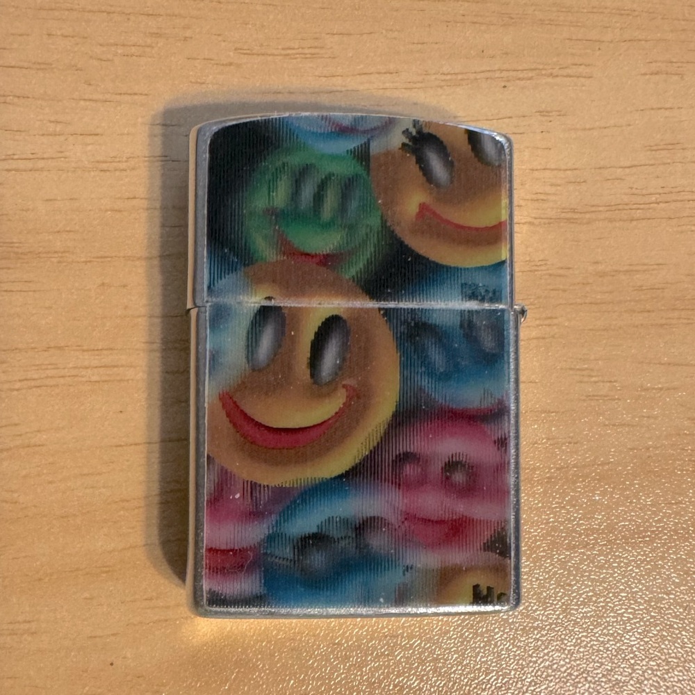 Zippo style lighter